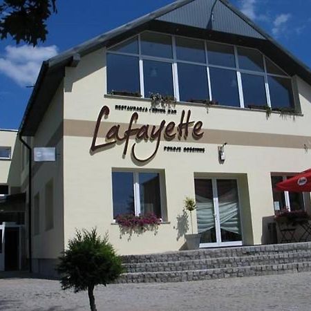 Restauracja Lafayette Pokoje Goscinne Zelów Extérieur photo